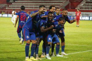 Arema FC vs Persik Kediri 11 Mei 2025