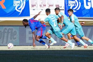 Arema FC vs Semen Padang 24 Mei 2025
