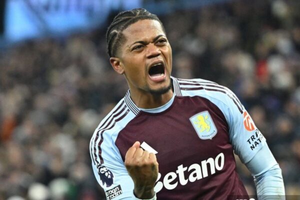 Amunisi Baru AS Roma Langsung Cedera pada Hari Pertama Amunisi Baru AS Roma Langsung Cedera pada Hari Pertama