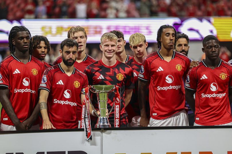 Gelandang Incaran Manchester United: Siapa yang Bakal Jadi Pilihan Amorim?