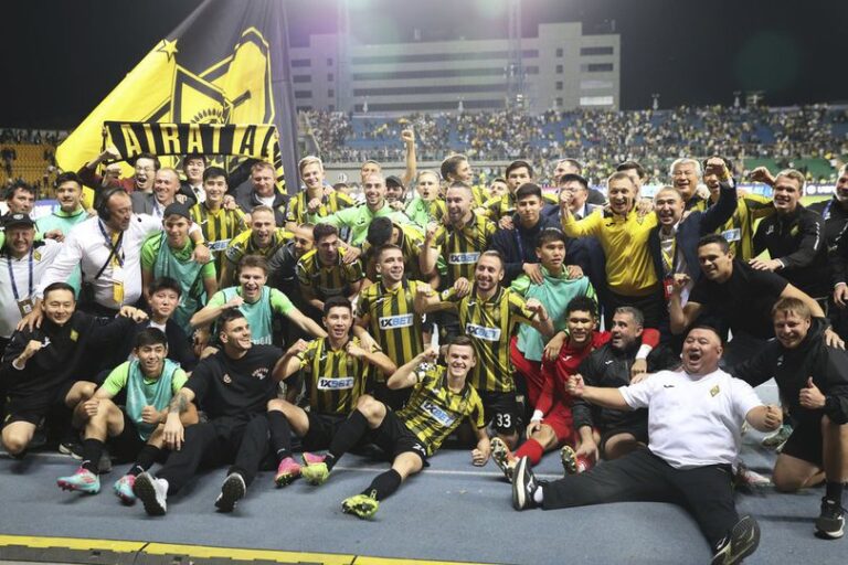 Daftar Lengkap Tim Lolos League Phase Liga Champions 2025/2026